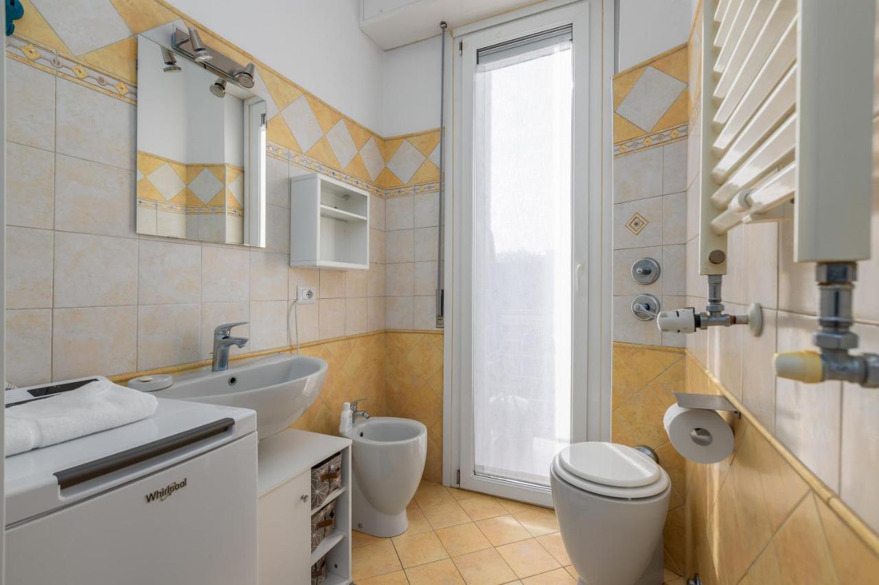 Maiolica Apartment - Free Parking And Great Connection To Linate And Duomo Milán Exteriér fotografie